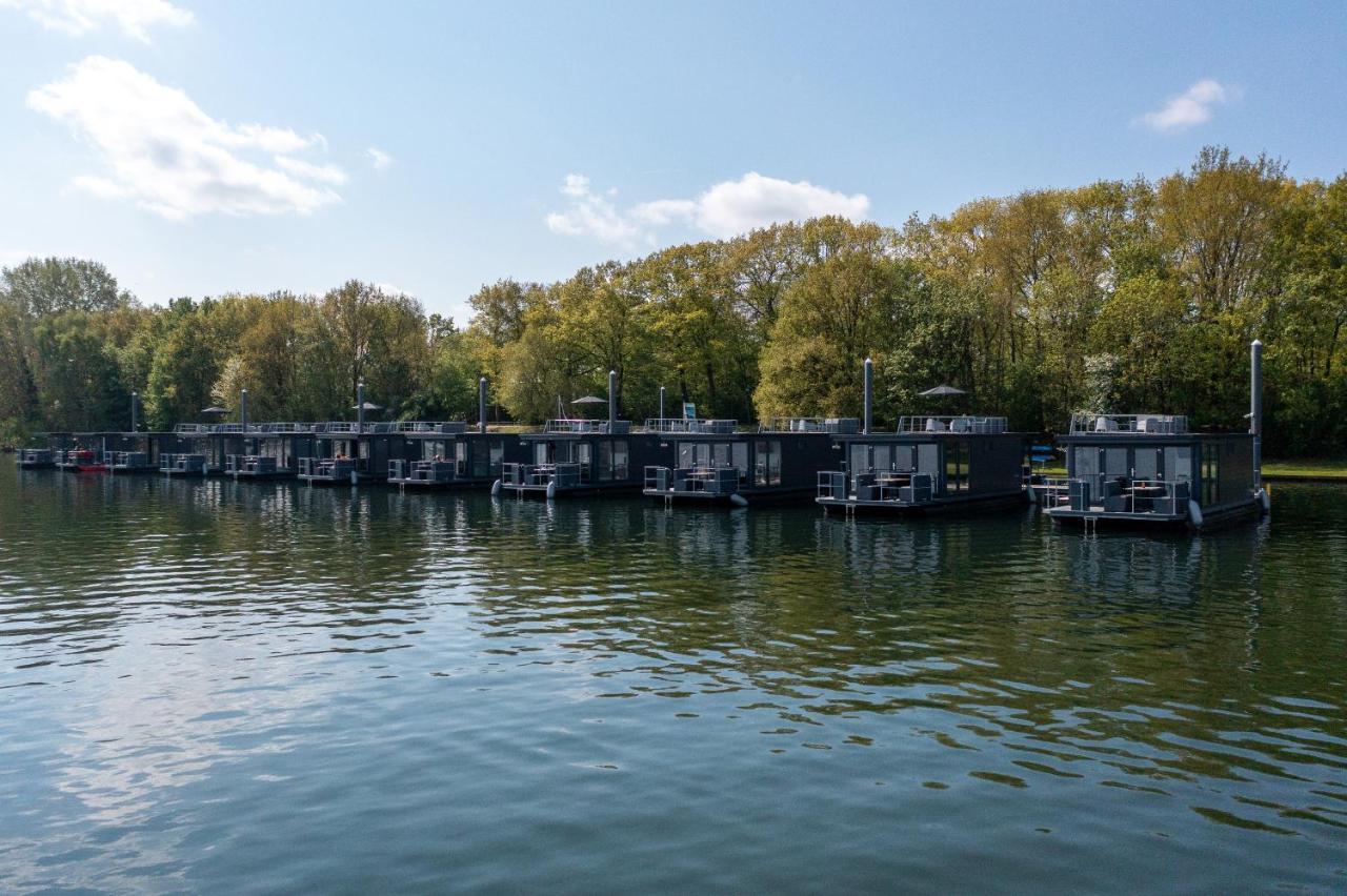 Middelaar Houseboat Met Dakterras Mookerplas المظهر الخارجي الصورة